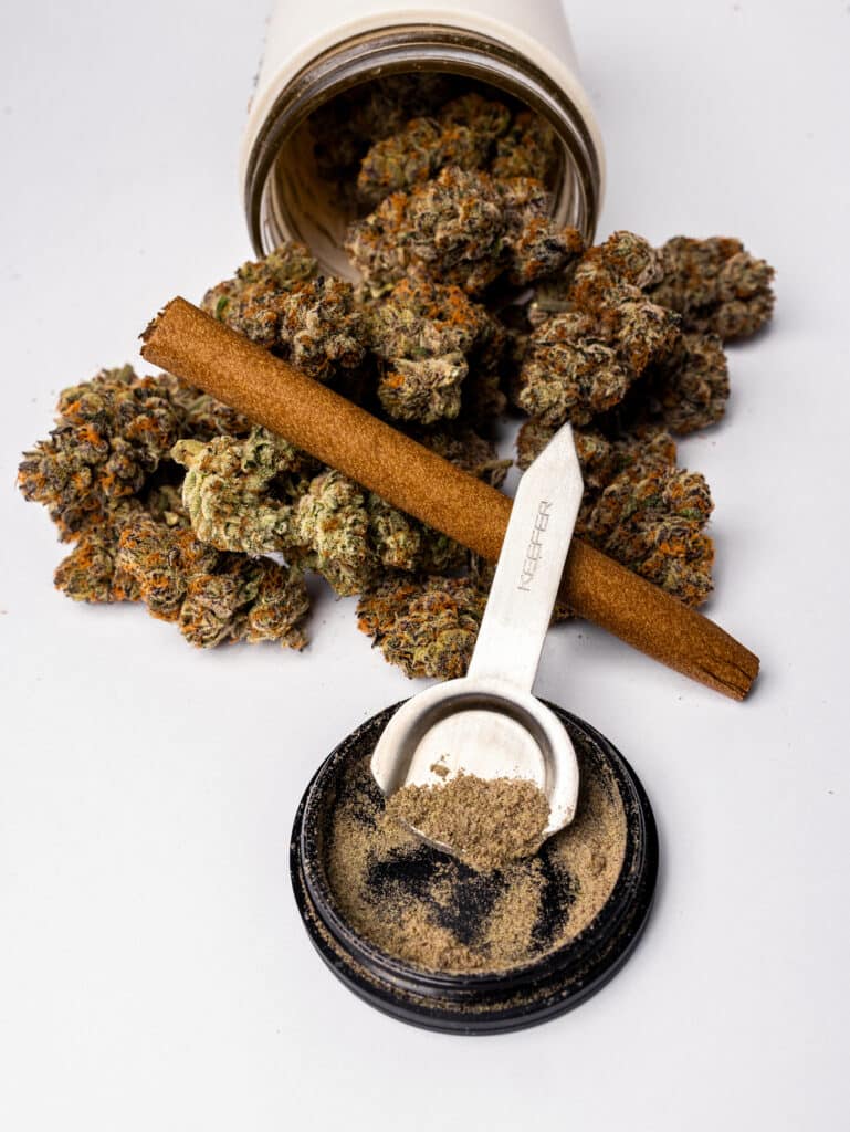 Best Kief Scraper Herb Grinder Scoop & Weed Packing Tool
